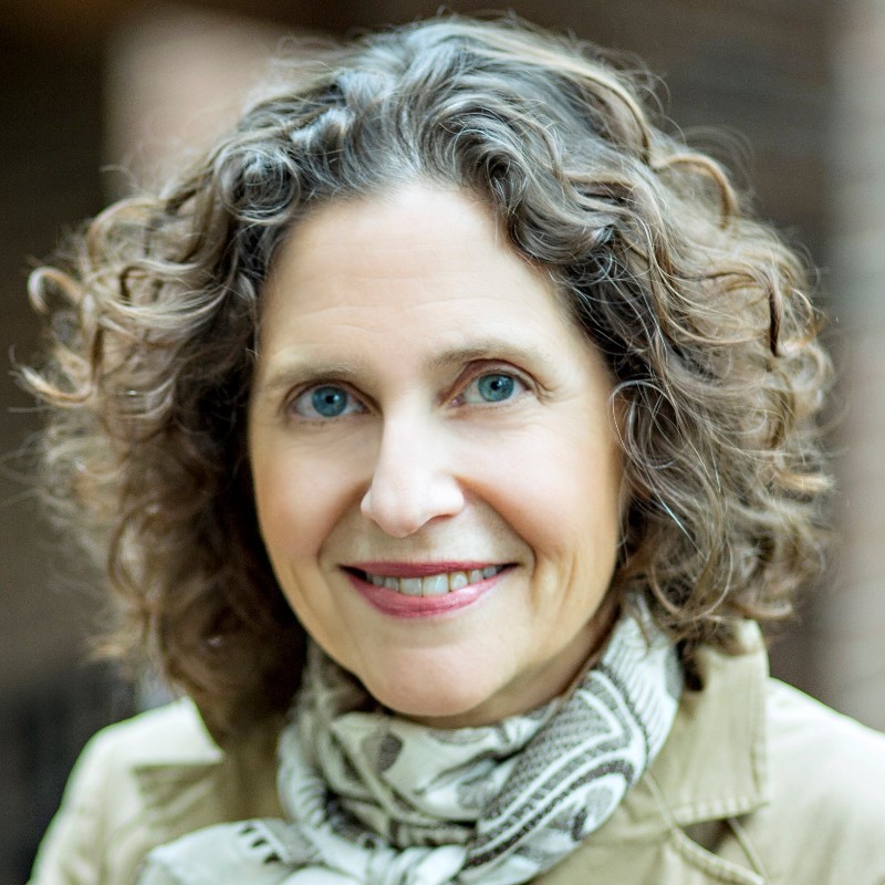Photo of Roselyn Sands